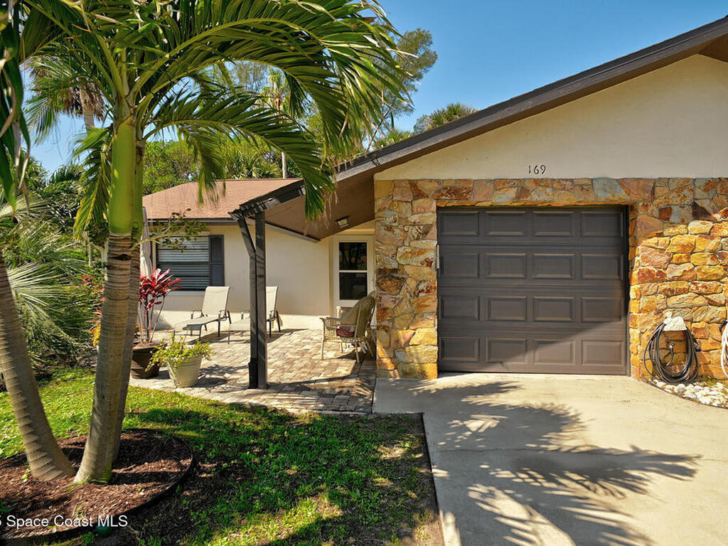 169 Amber Place, Melbourne Beach, FL 32951