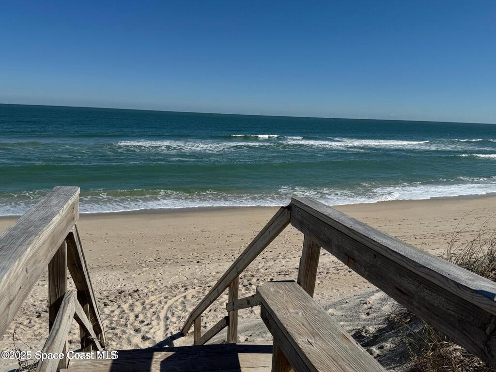 169 Amber Place, Melbourne Beach, FL 32951