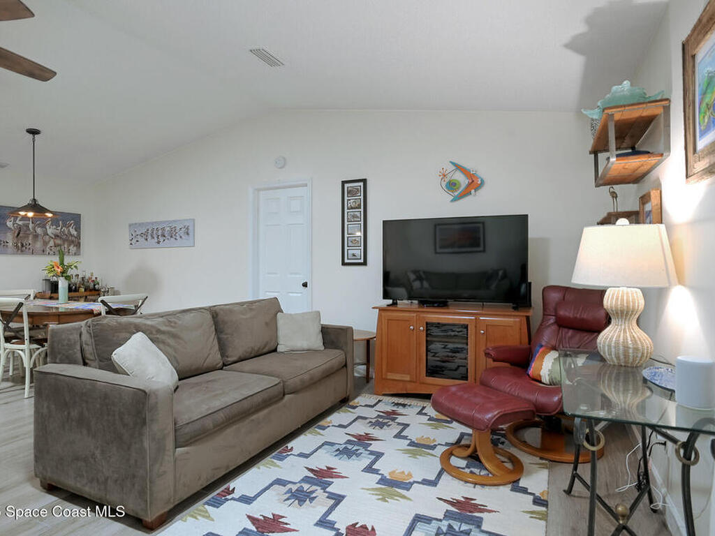169 Amber Place, Melbourne Beach, FL 32951