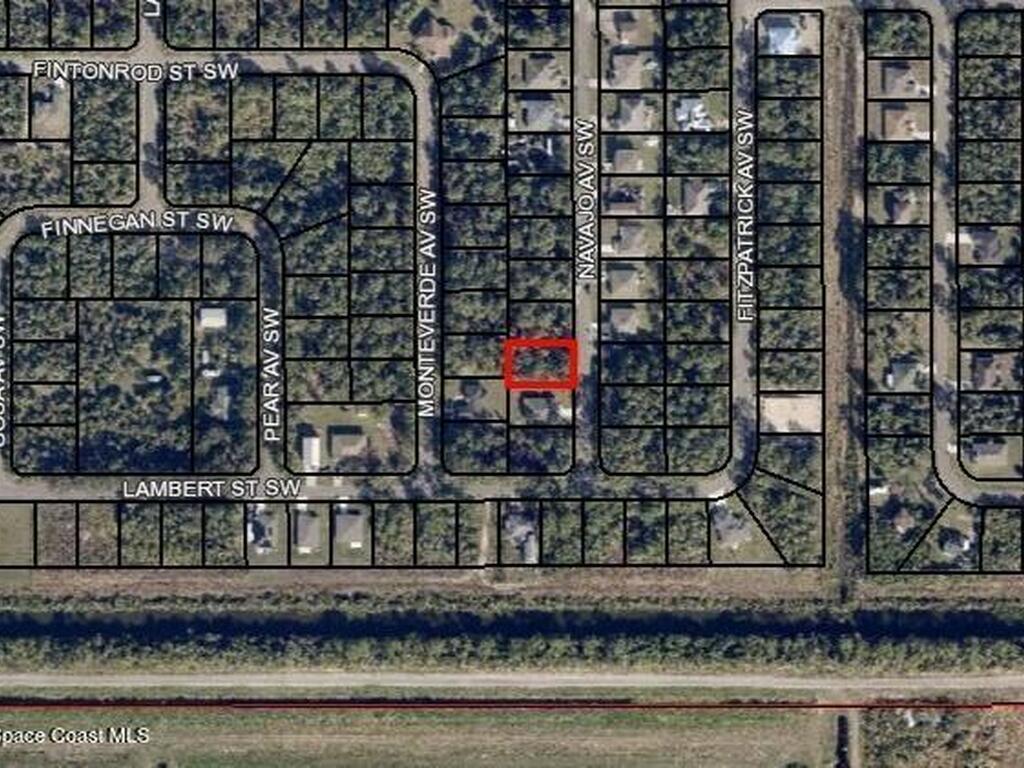 3382 Navajo Avenue, Palm Bay, FL 32908