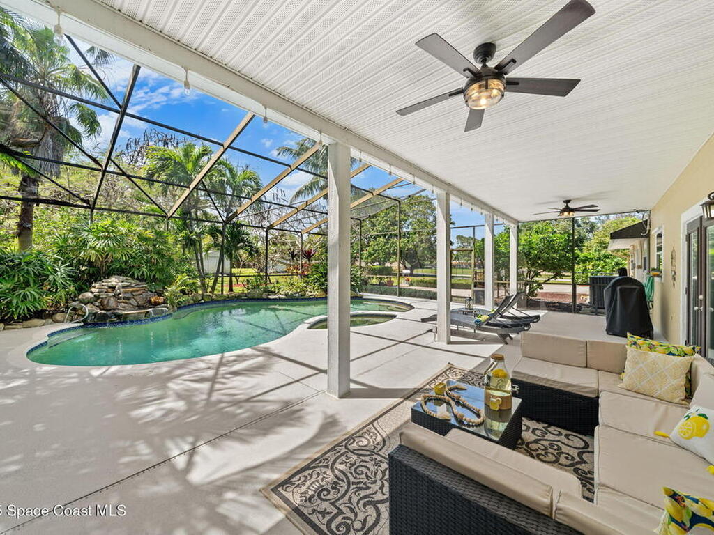 7055 S Tropical Trail, Merritt Island, FL 32952