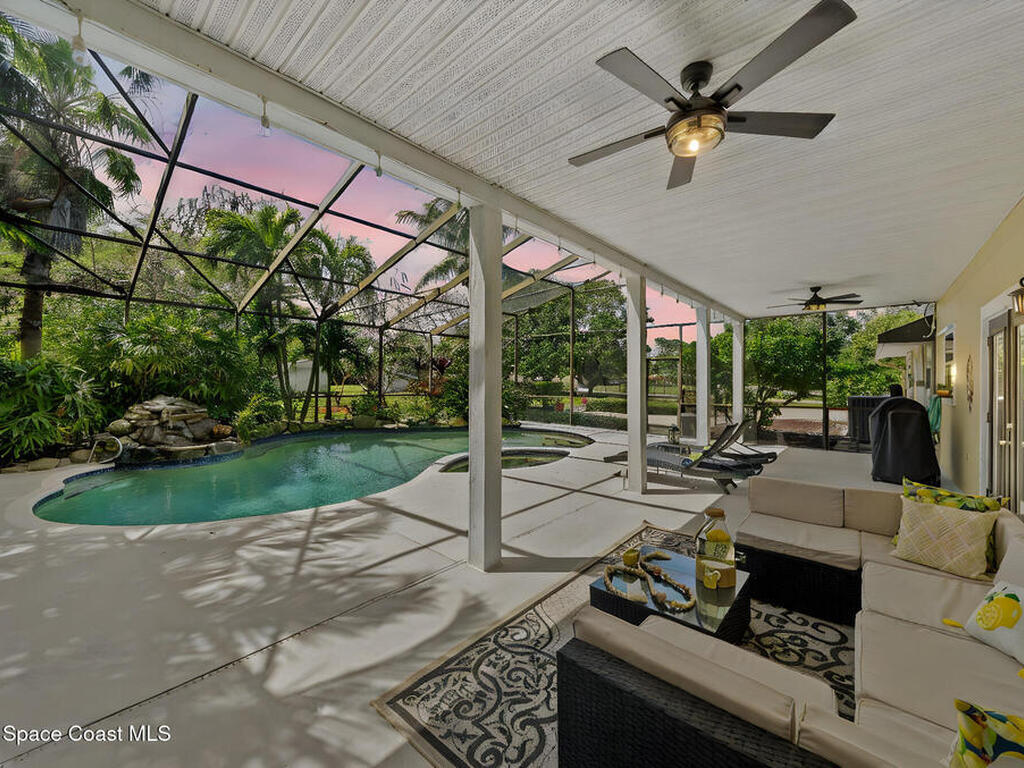 7055 S Tropical Trail, Merritt Island, FL 32952