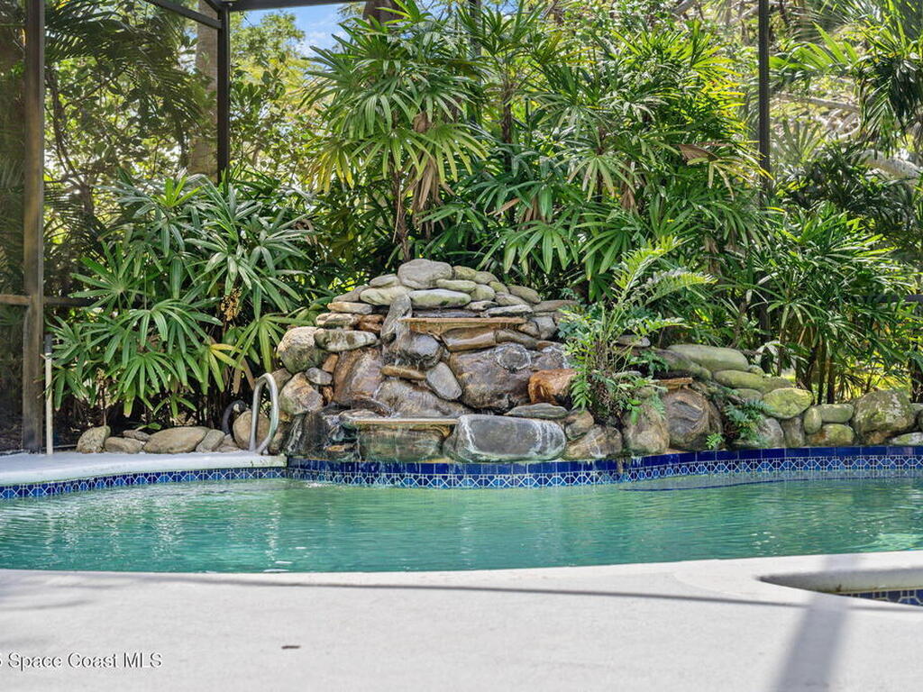 7055 S Tropical Trail, Merritt Island, FL 32952
