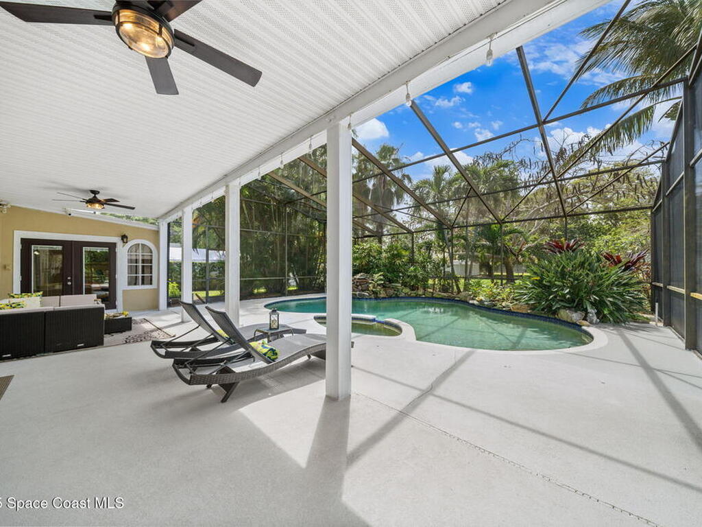 7055 S Tropical Trail, Merritt Island, FL 32952