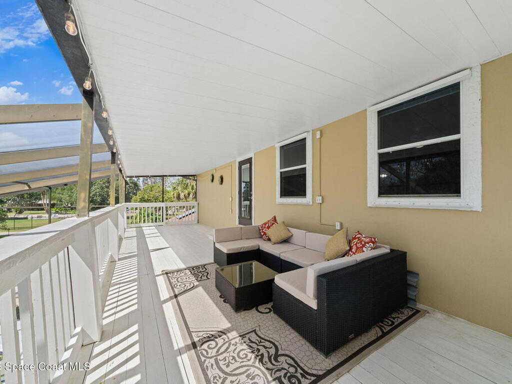 7055 S Tropical Trail, Merritt Island, FL 32952