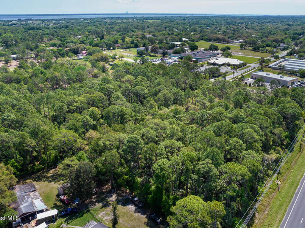 3701 Us 1, Mims, FL 32754