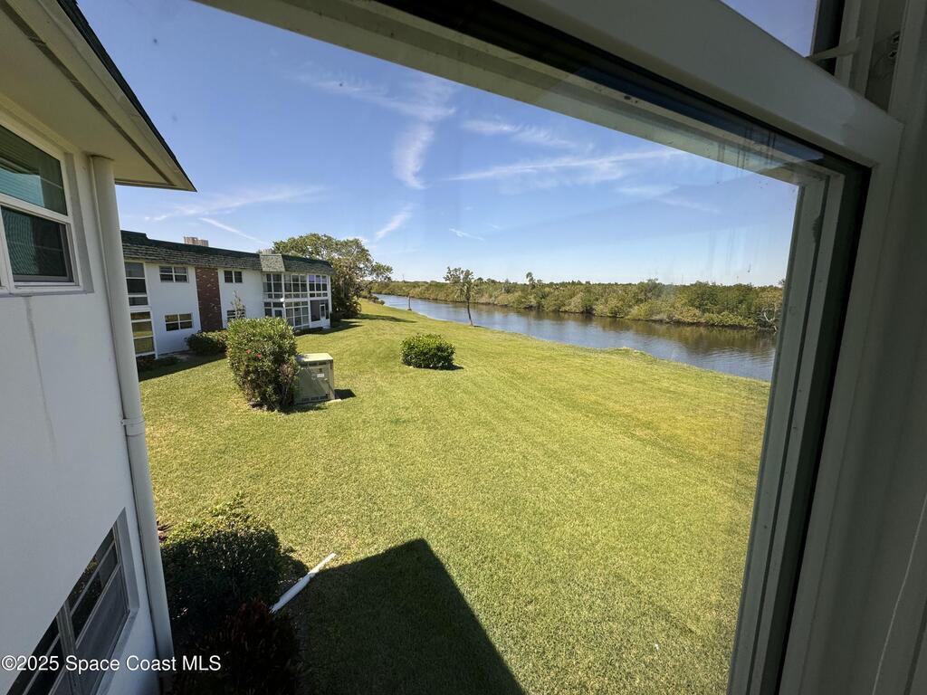 2800 Indian River Boulevard, Vero Beach, FL 32960