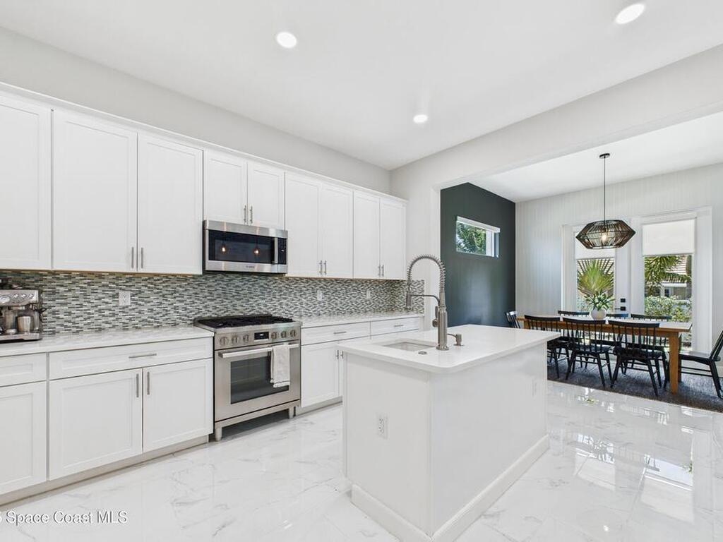 2345 N Riverside Drive, Indialantic, FL 32903