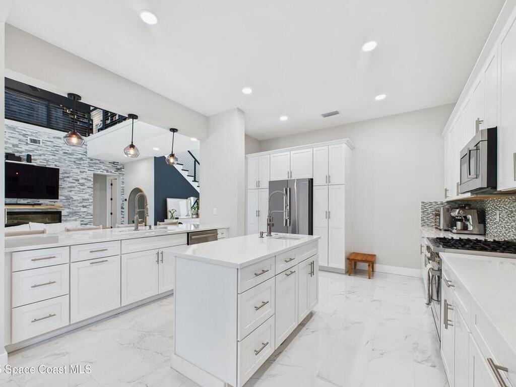 2345 N Riverside Drive, Indialantic, FL 32903