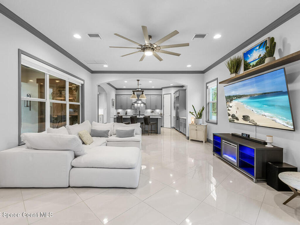 2453 Rodina Drive, Melbourne, FL 32940