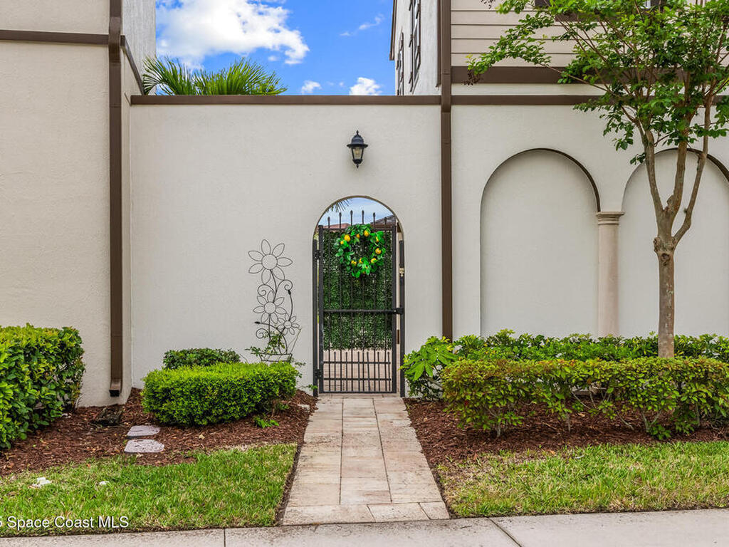 2453 Rodina Drive, Melbourne, FL 32940