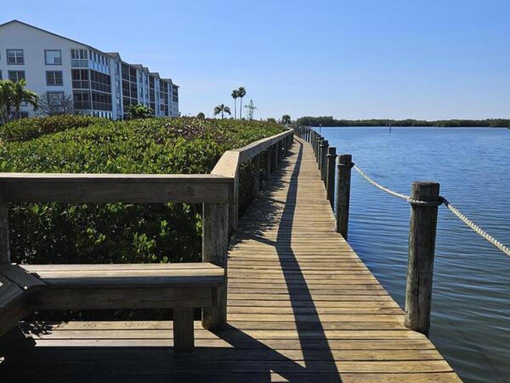 540 S Brevard Avenue, Cocoa Beach, FL 32931