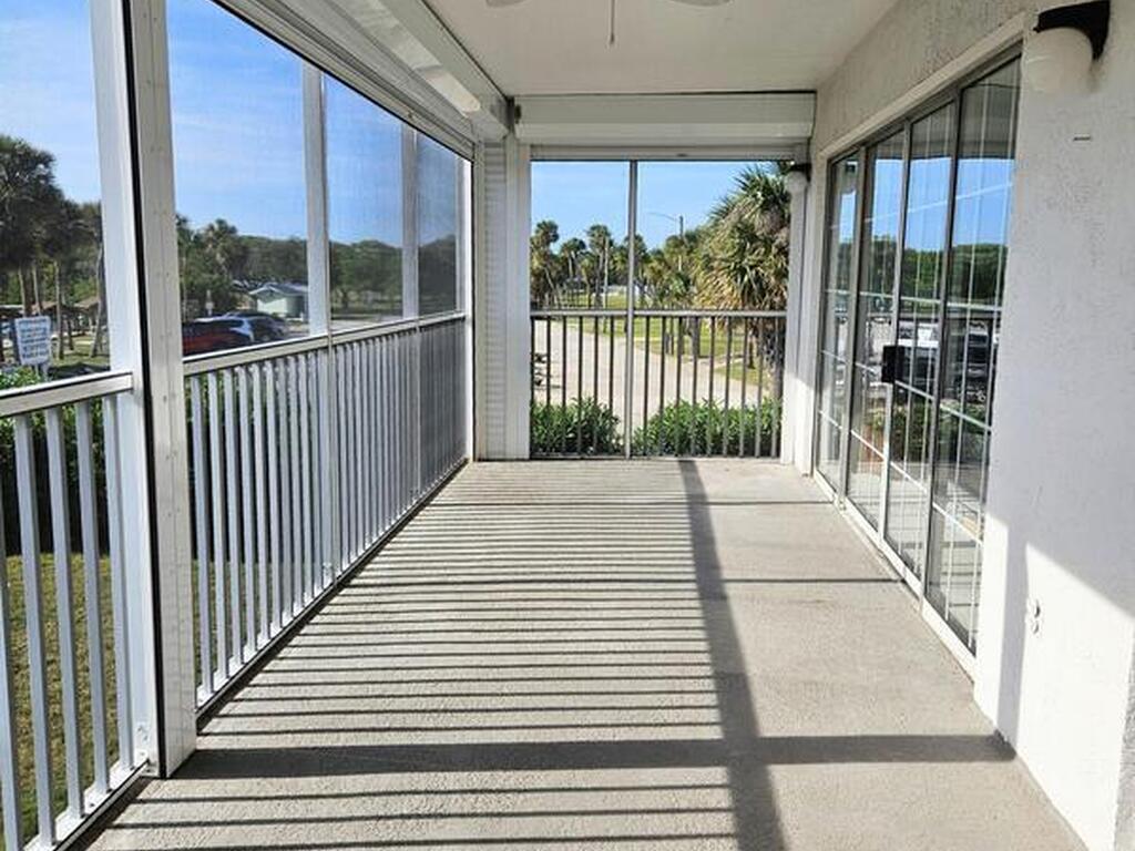 540 S Brevard Avenue, Cocoa Beach, FL 32931