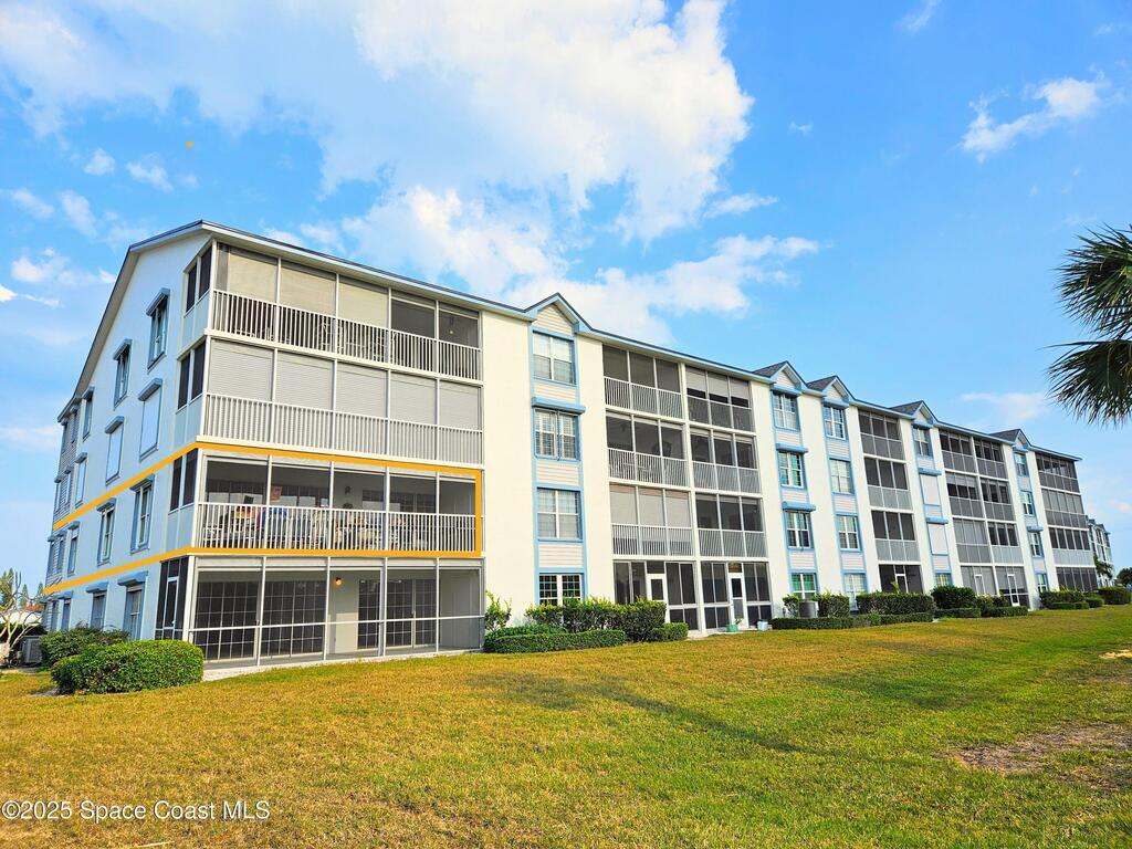 540 S Brevard Avenue, Cocoa Beach, FL 32931