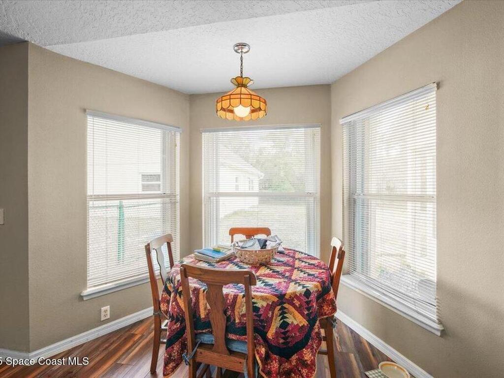 4220 Robins Hill Court, Mims, FL 32754