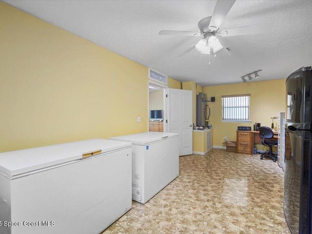 4220 Robins Hill Court, Mims, FL 32754