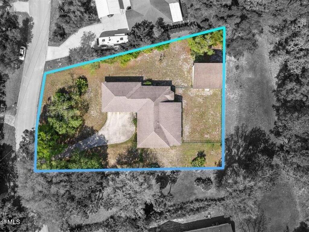 4220 Robins Hill Court, Mims, FL 32754