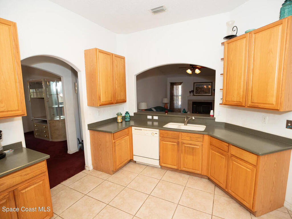 483 Wynfield Circle, Rockledge, FL 32955