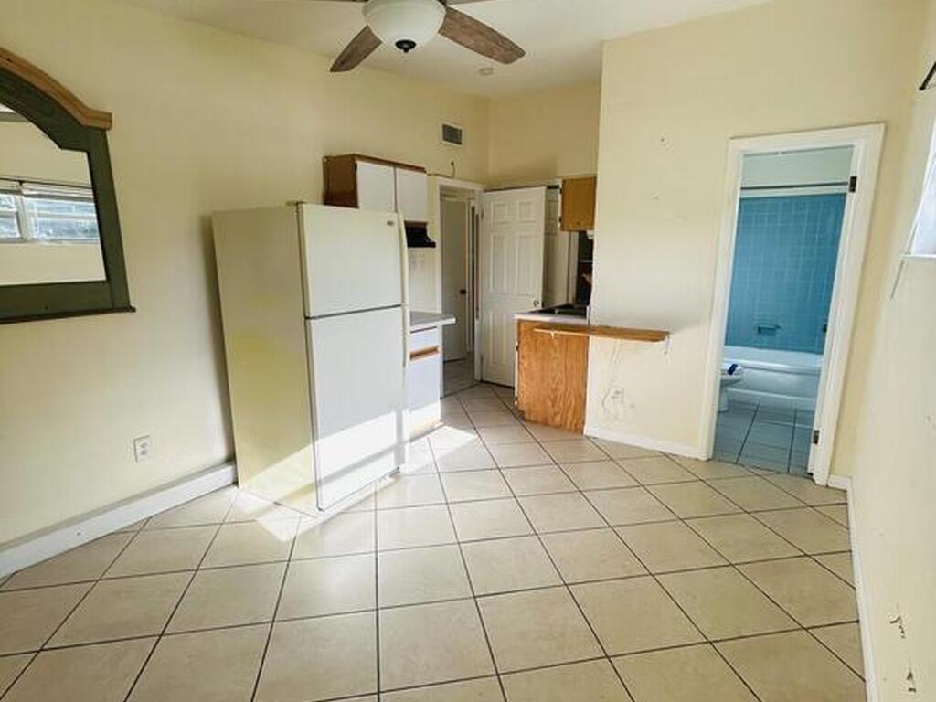 1660 Barna Avenue, Titusville, FL 32780