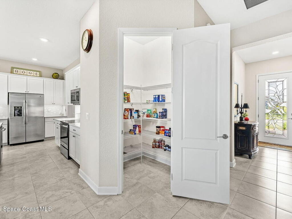 2364 Trift Bridge Circle, Melbourne, FL 32940