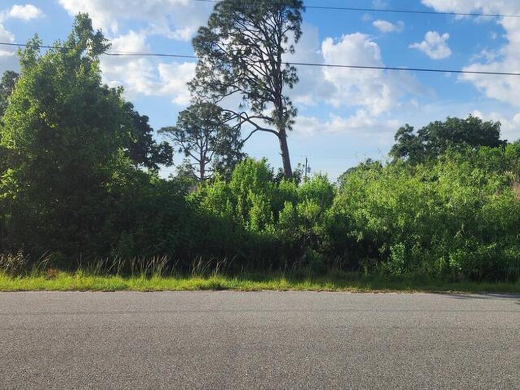 1441 Towton Street, Palm Bay, FL 32909