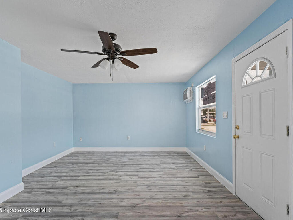 1975 Aurora Road, Melbourne, FL 32935