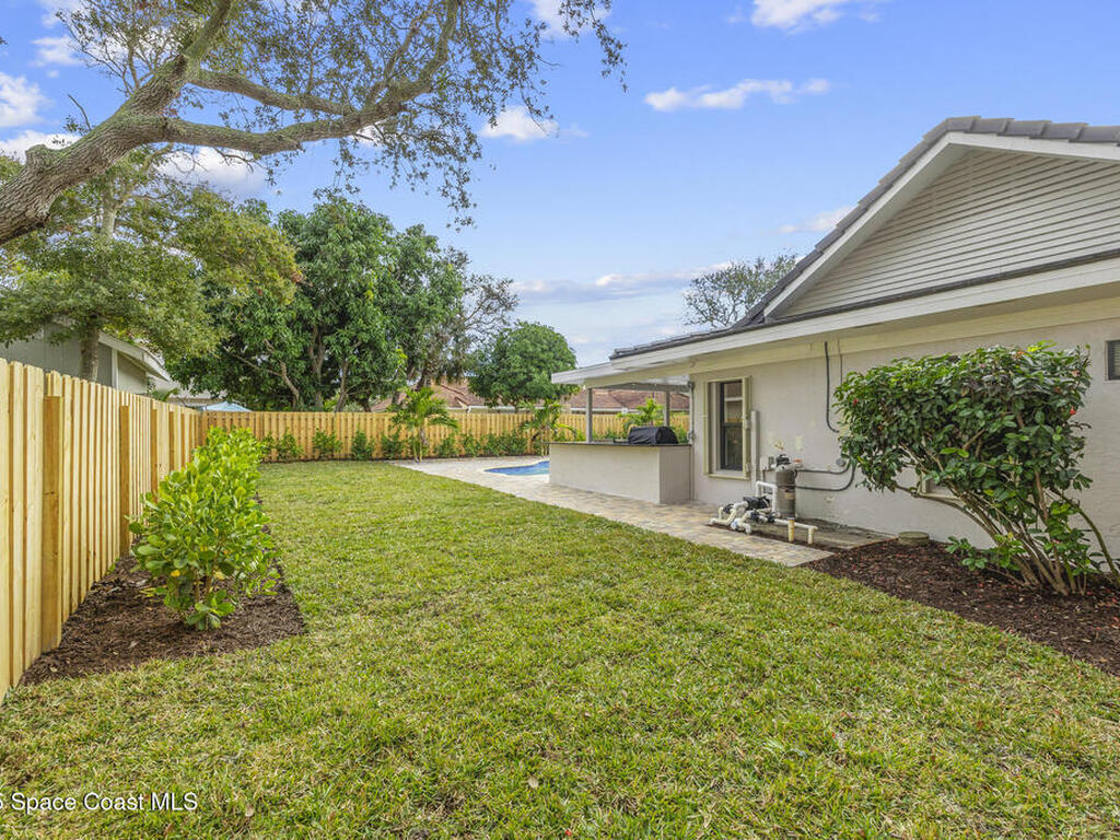3073 Rio Bonita Street, Indialantic, FL 32903