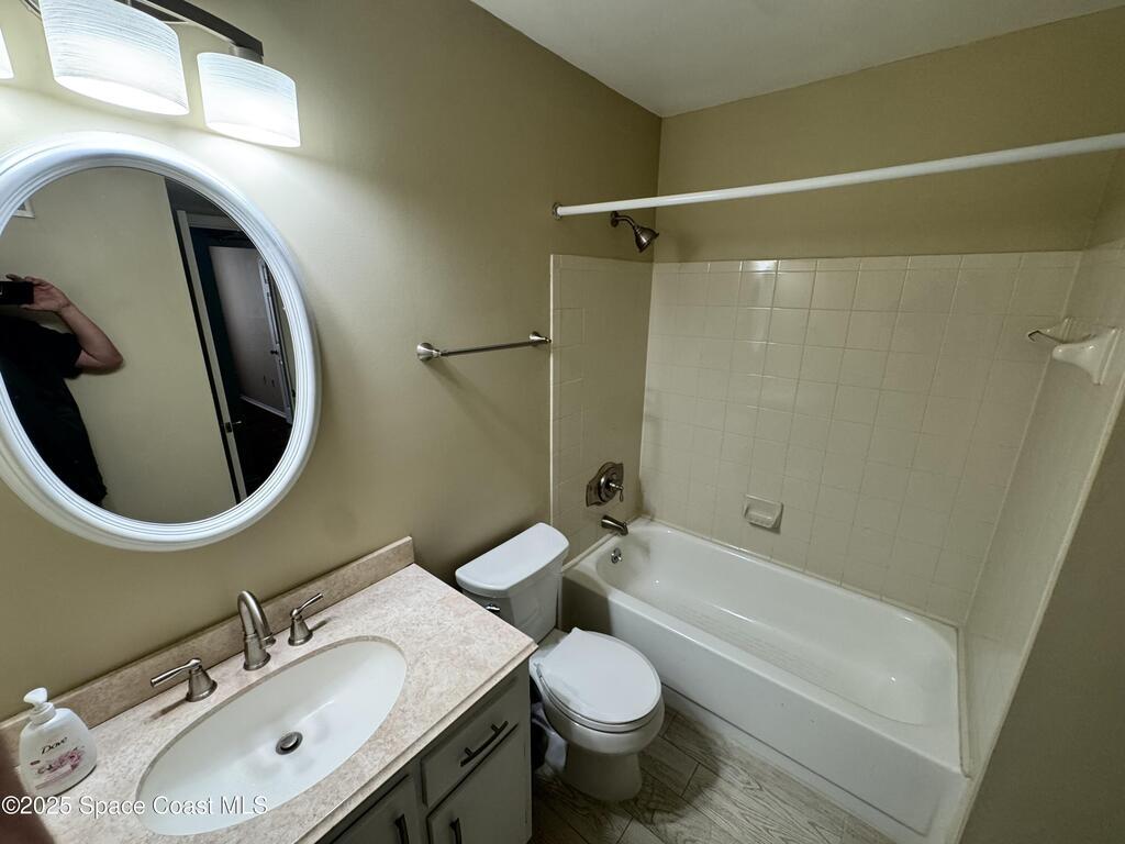 225 S Tropical Trail, Merritt Island, FL 32952