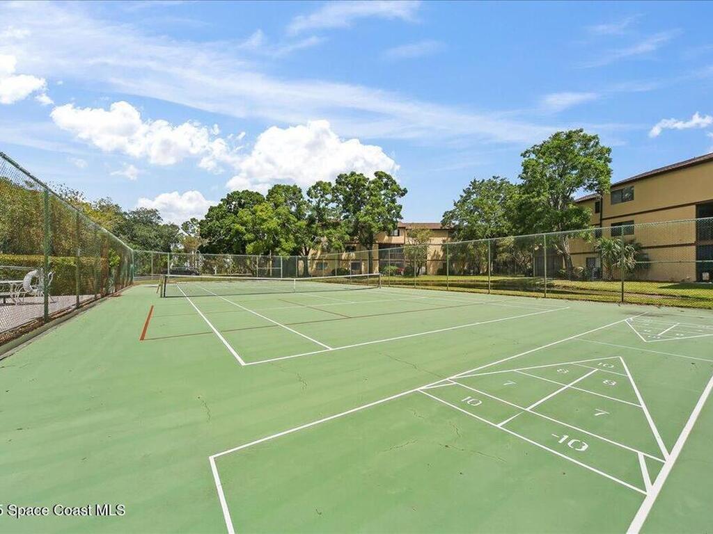 7817 Shadowood Drive, Melbourne, FL 32904