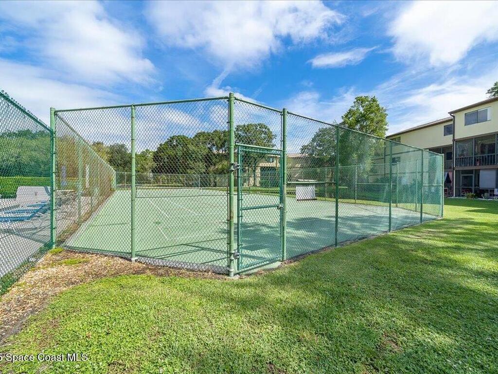 7817 Shadowood Drive, Melbourne, FL 32904