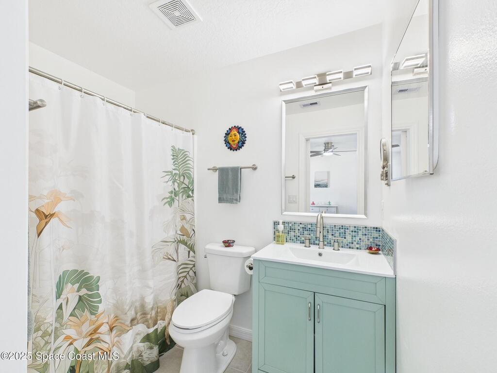 7965 105th Avenue, Vero Beach, FL 32967