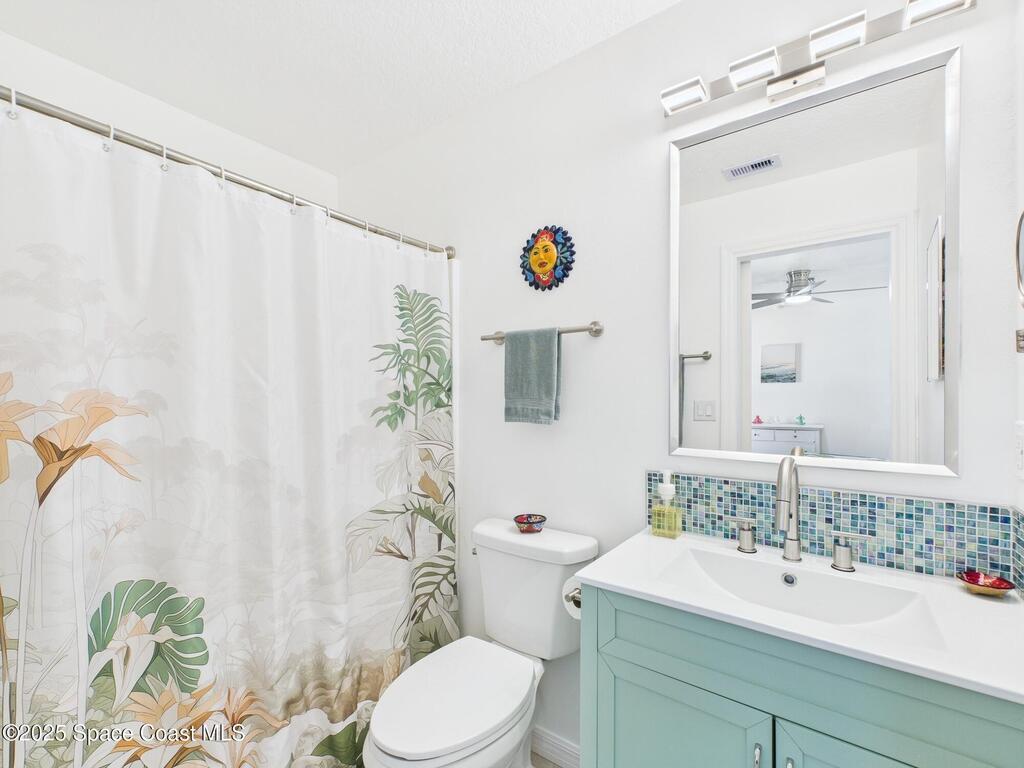 7965 105th Avenue, Vero Beach, FL 32967