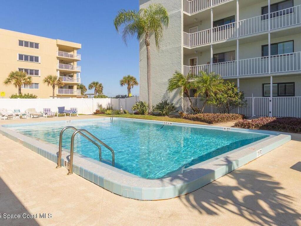 1515 S Atlantic Avenue, Cocoa Beach, FL 32931