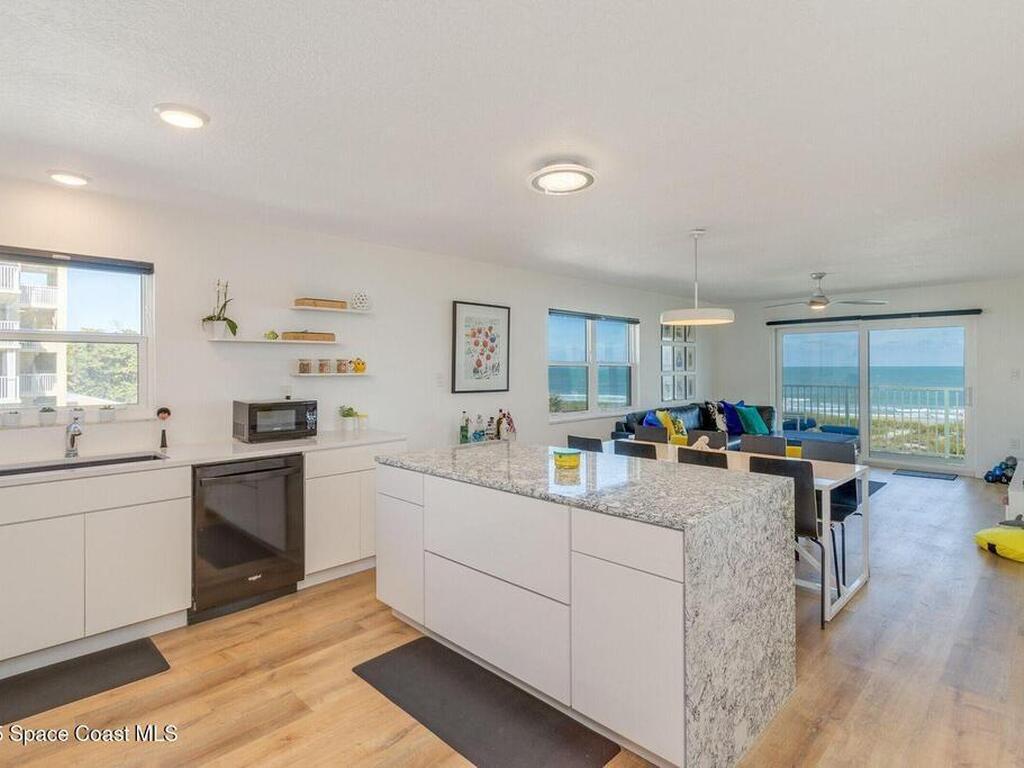 1515 S Atlantic Avenue, Cocoa Beach, FL 32931