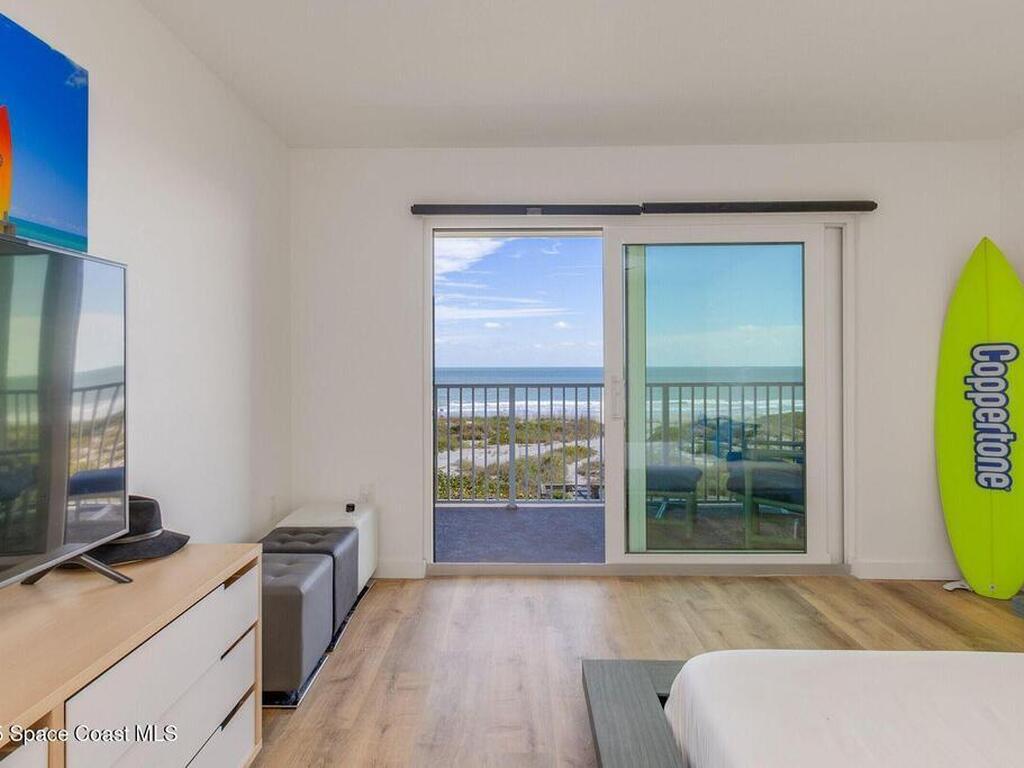 1515 S Atlantic Avenue, Cocoa Beach, FL 32931