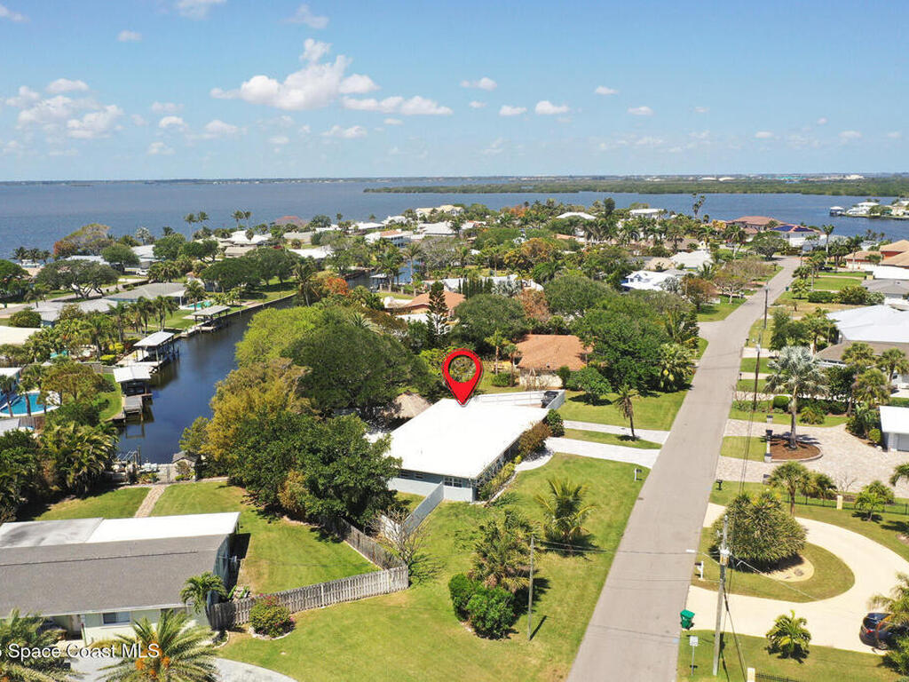 1640 Bay Shore Drive, Cocoa Beach, FL 32931