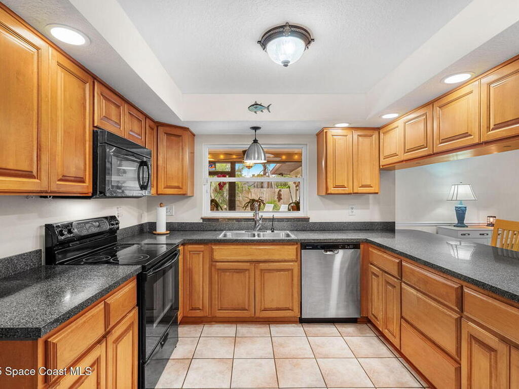 2204 Rosewood Drive, Melbourne Beach, FL 32951