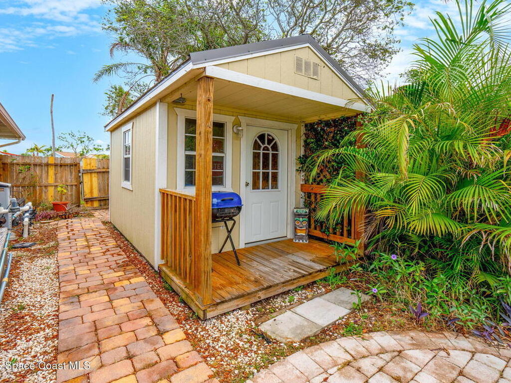 2204 Rosewood Drive, Melbourne Beach, FL 32951