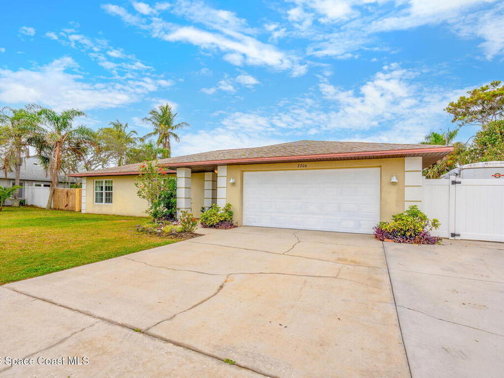 2204 Rosewood Drive, Melbourne Beach, FL 32951
