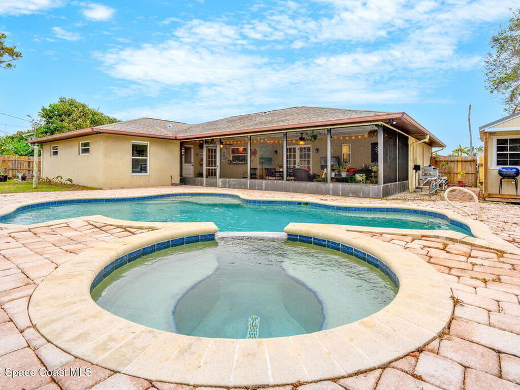 2204 Rosewood Drive, Melbourne Beach, FL 32951