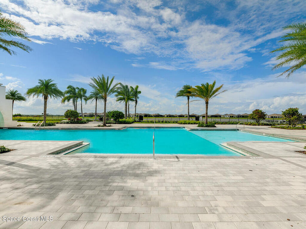 2490 Treasure Cay Lane, Melbourne, FL 32940