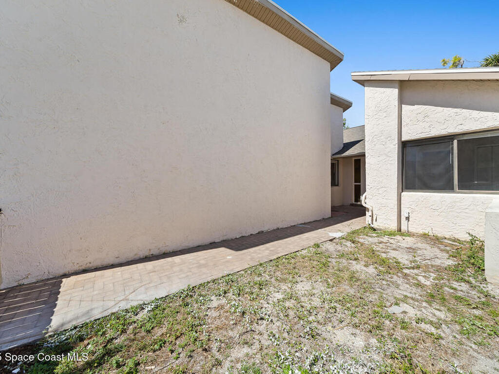 1730 Bluebird Court, Melbourne, FL 32935