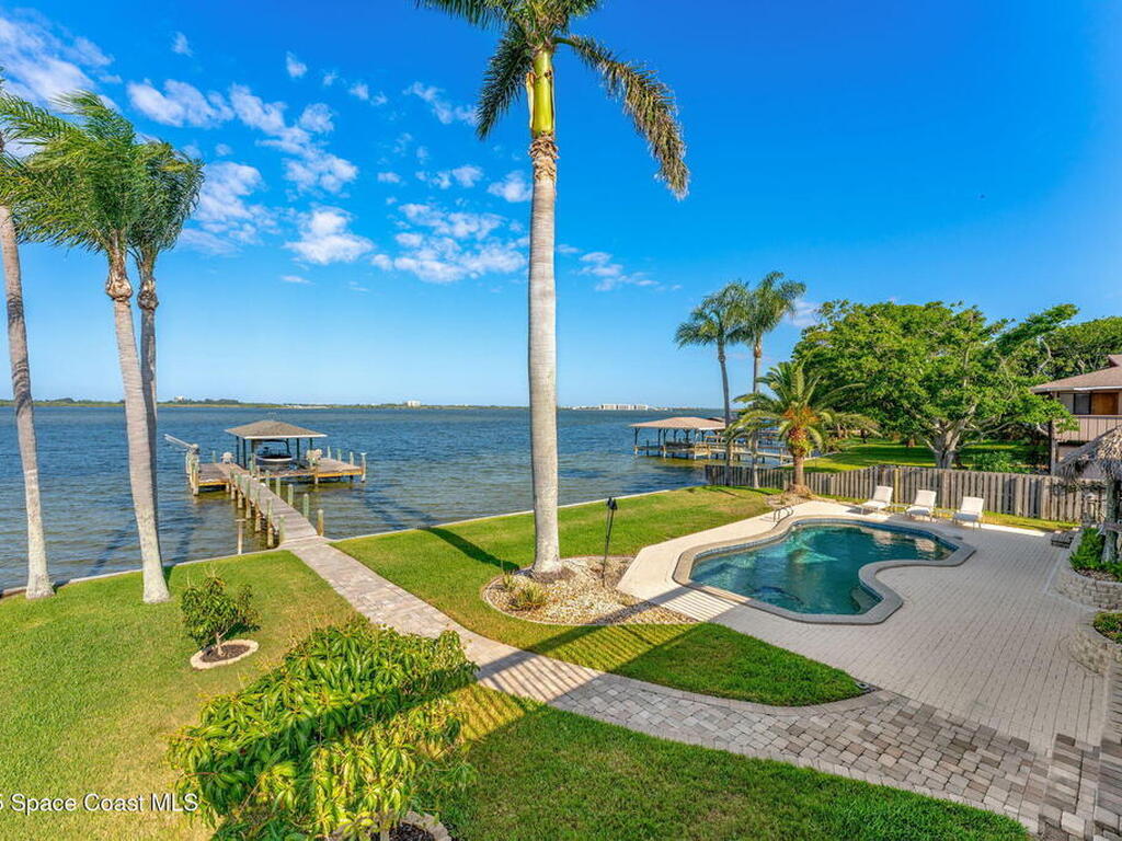 1175 Faulkingham Road, Merritt Island, FL 32952