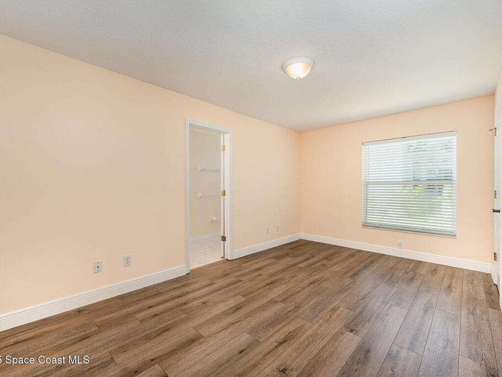 663 Autumn Glen Drive, Melbourne, FL 32940