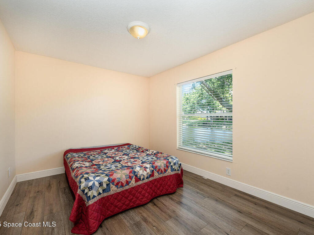 663 Autumn Glen Drive, Melbourne, FL 32940