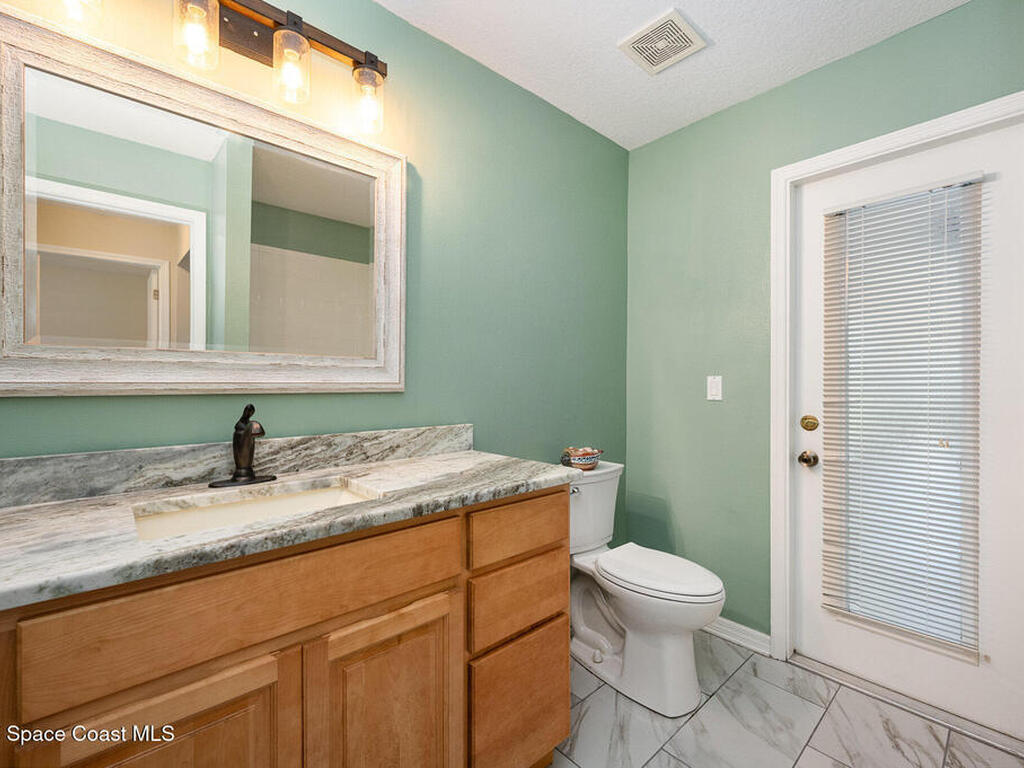663 Autumn Glen Drive, Melbourne, FL 32940
