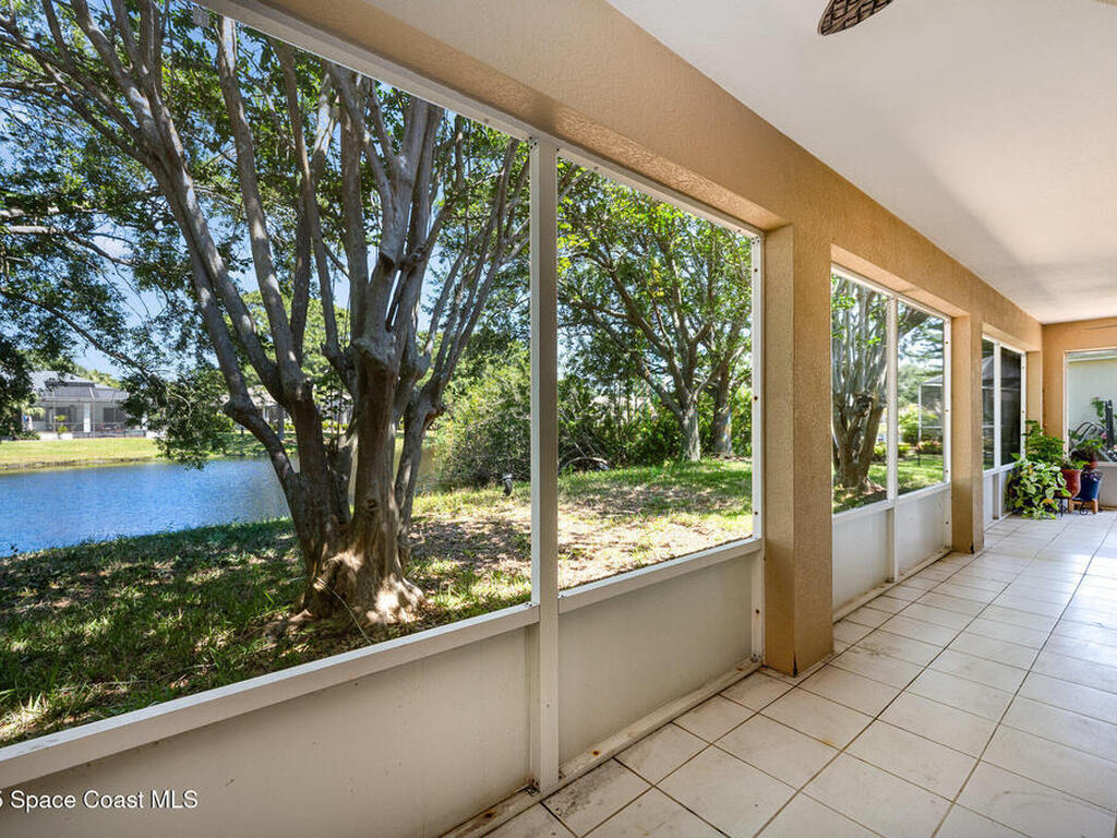 663 Autumn Glen Drive, Melbourne, FL 32940