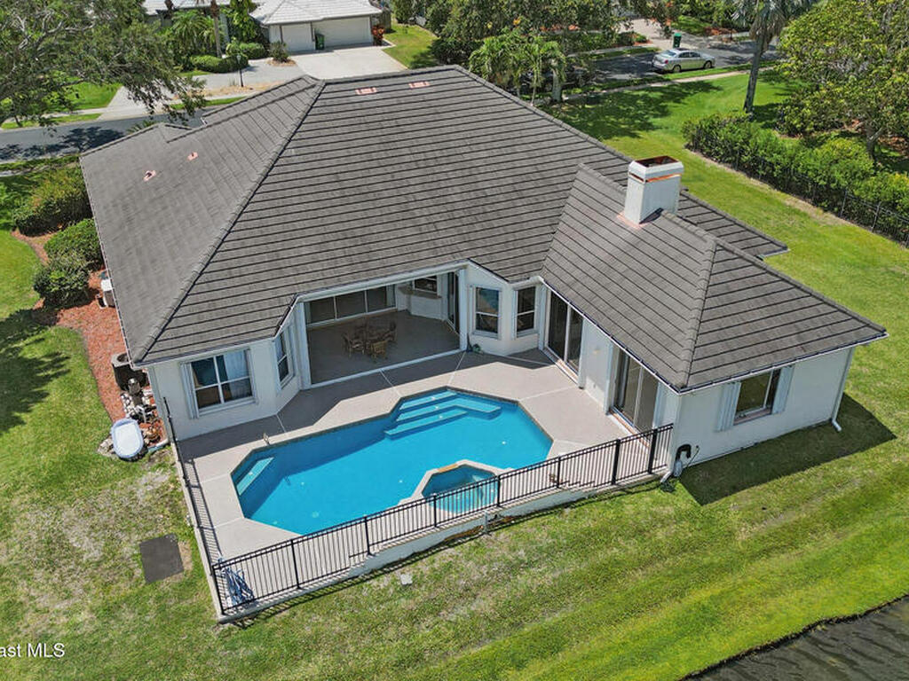 630 Newport Drive, Indialantic, FL 32903