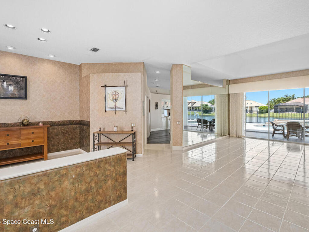 630 Newport Drive, Indialantic, FL 32903