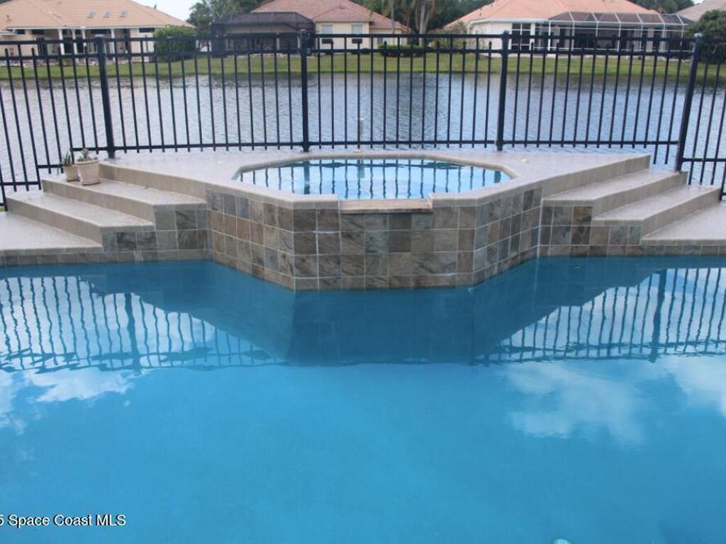 630 Newport Drive, Indialantic, FL 32903
